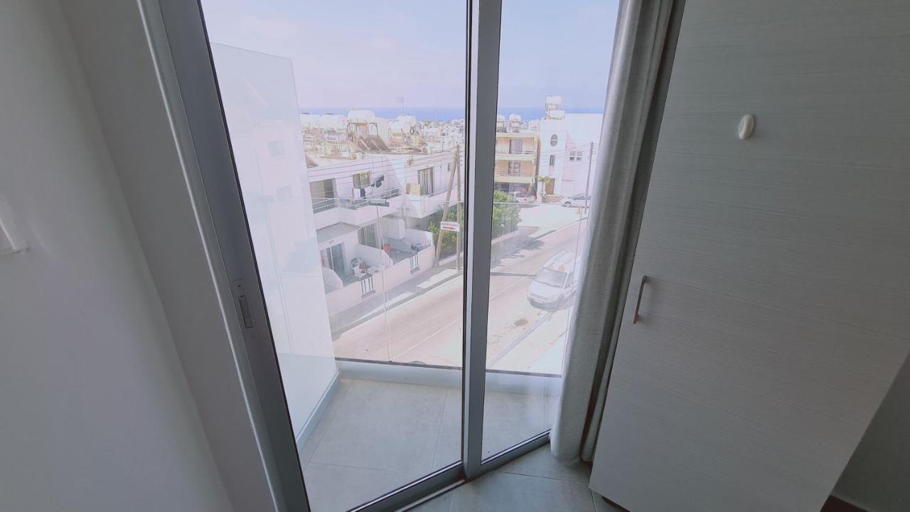 Stay Napa Living Studios Ayia Napa Exterior foto