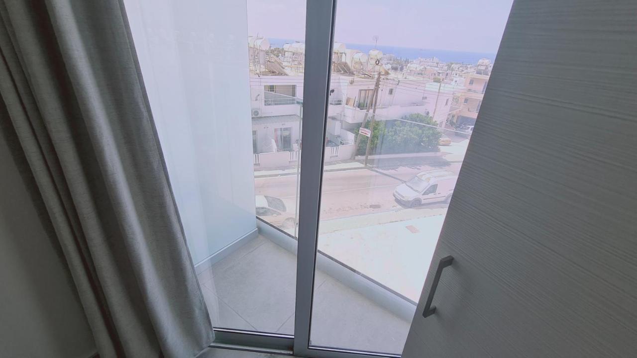 Stay Napa Living Studios Ayia Napa Exterior foto