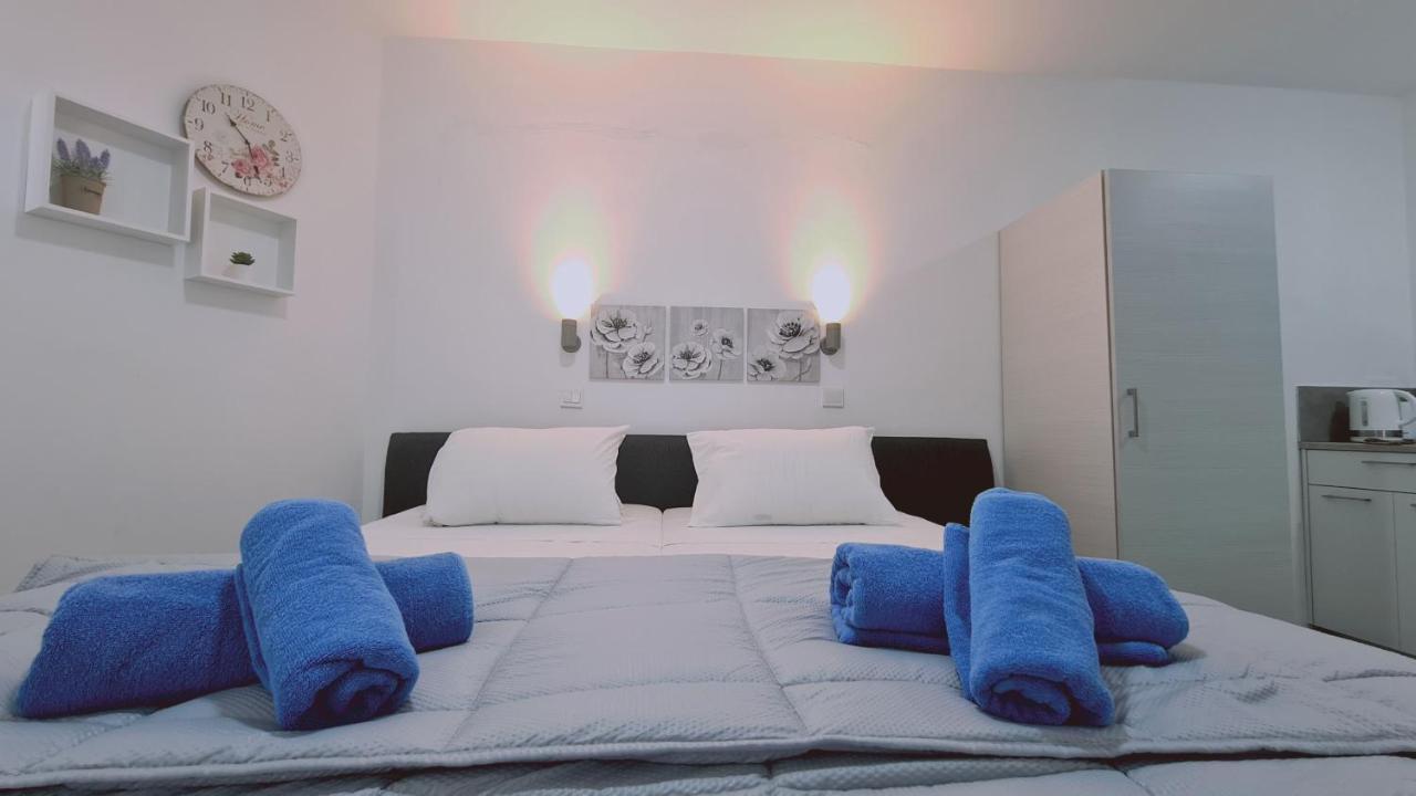 Stay Napa Living Studios Ayia Napa Exterior foto