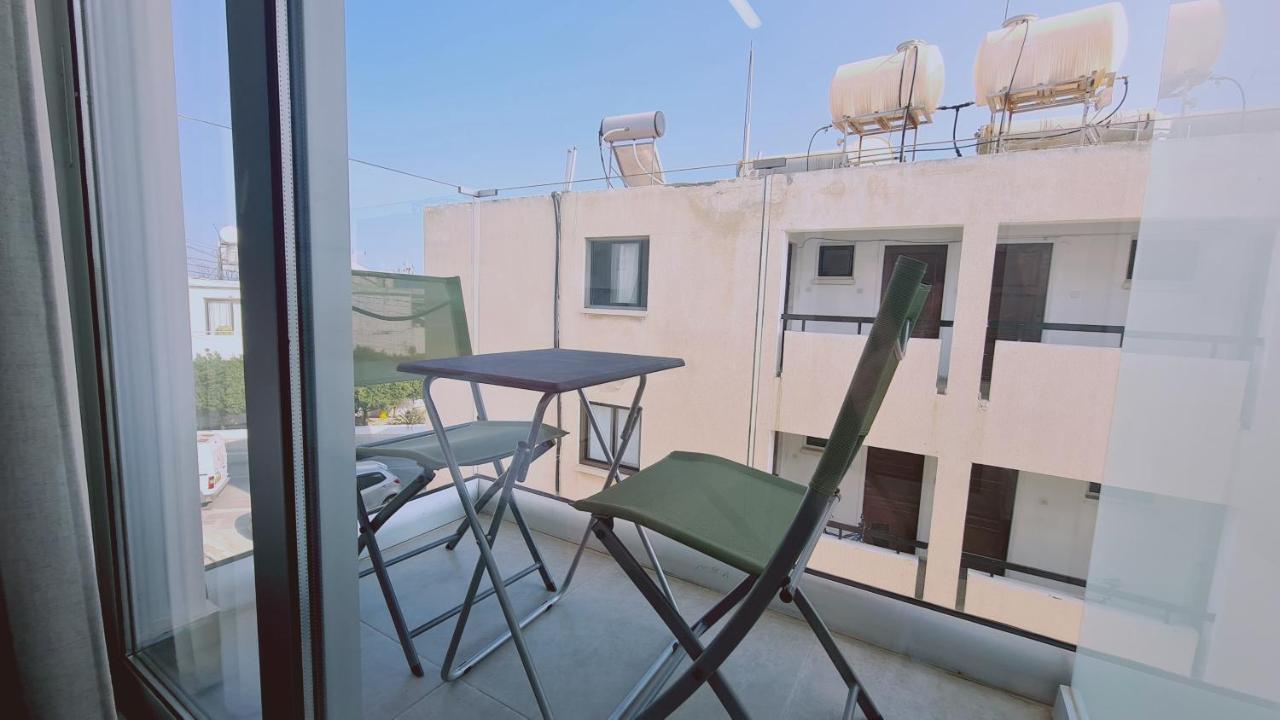 Stay Napa Living Studios Ayia Napa Exterior foto