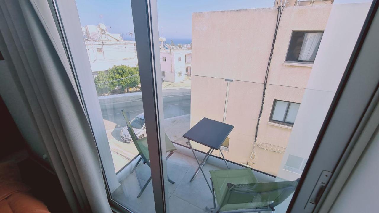 Stay Napa Living Studios Ayia Napa Exterior foto